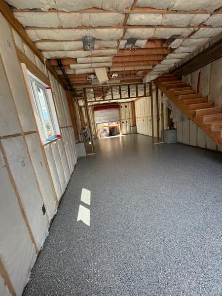 Wide view of a Thyme flake epoxy floor in Vancouver, BC